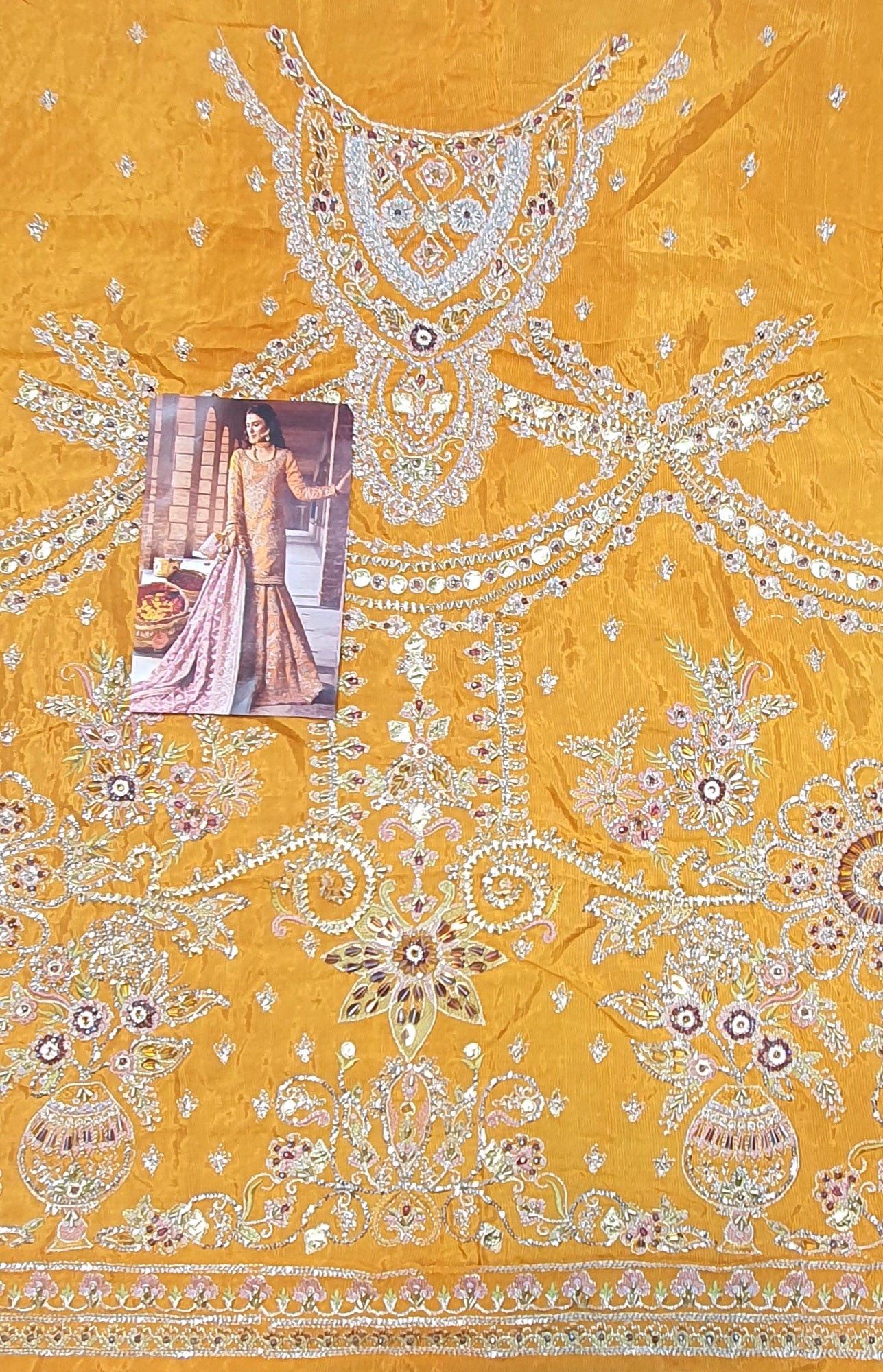 MNR Mohsin Naveed Ranjha Bridal Studio