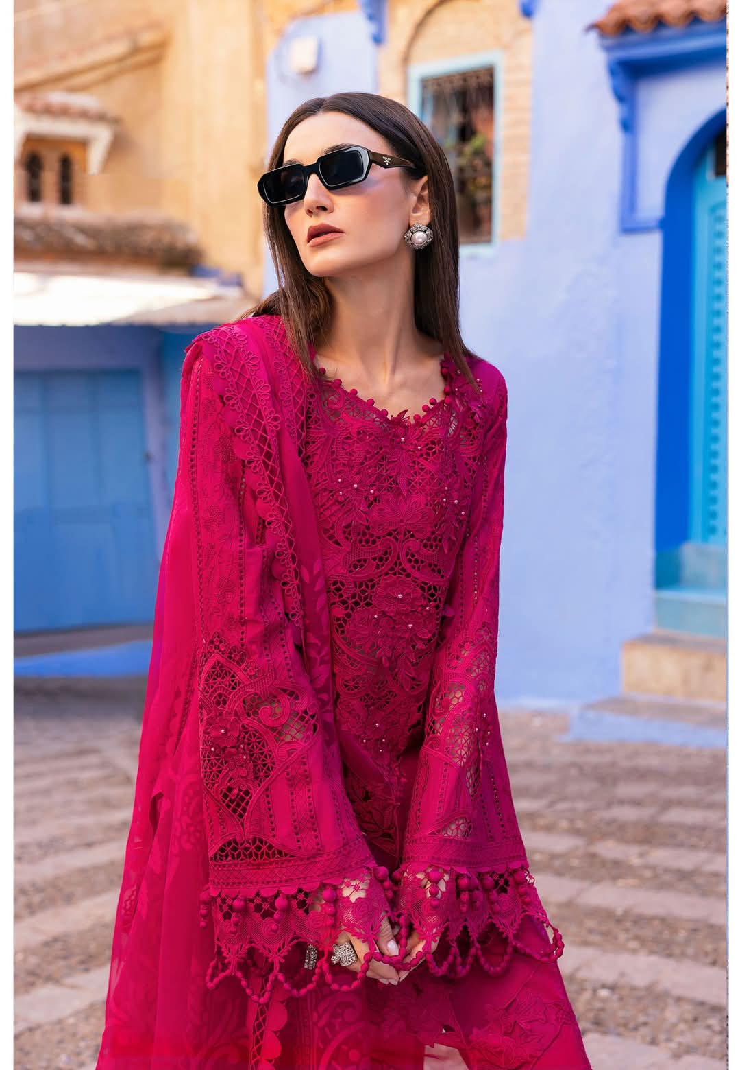 MariaB Luxury Lawn 2025 Hit Code 8A Shoking