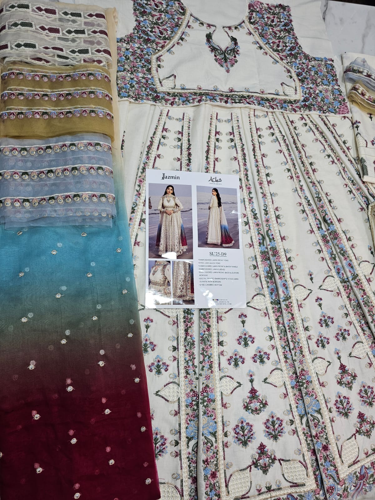 Jazmine Luxury Lawn 2025 Hit Code D9 Luxury Frawk