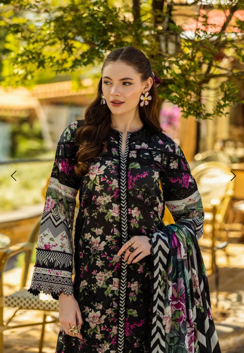Elaf Print Chikenkari Luxury Lawn 2025