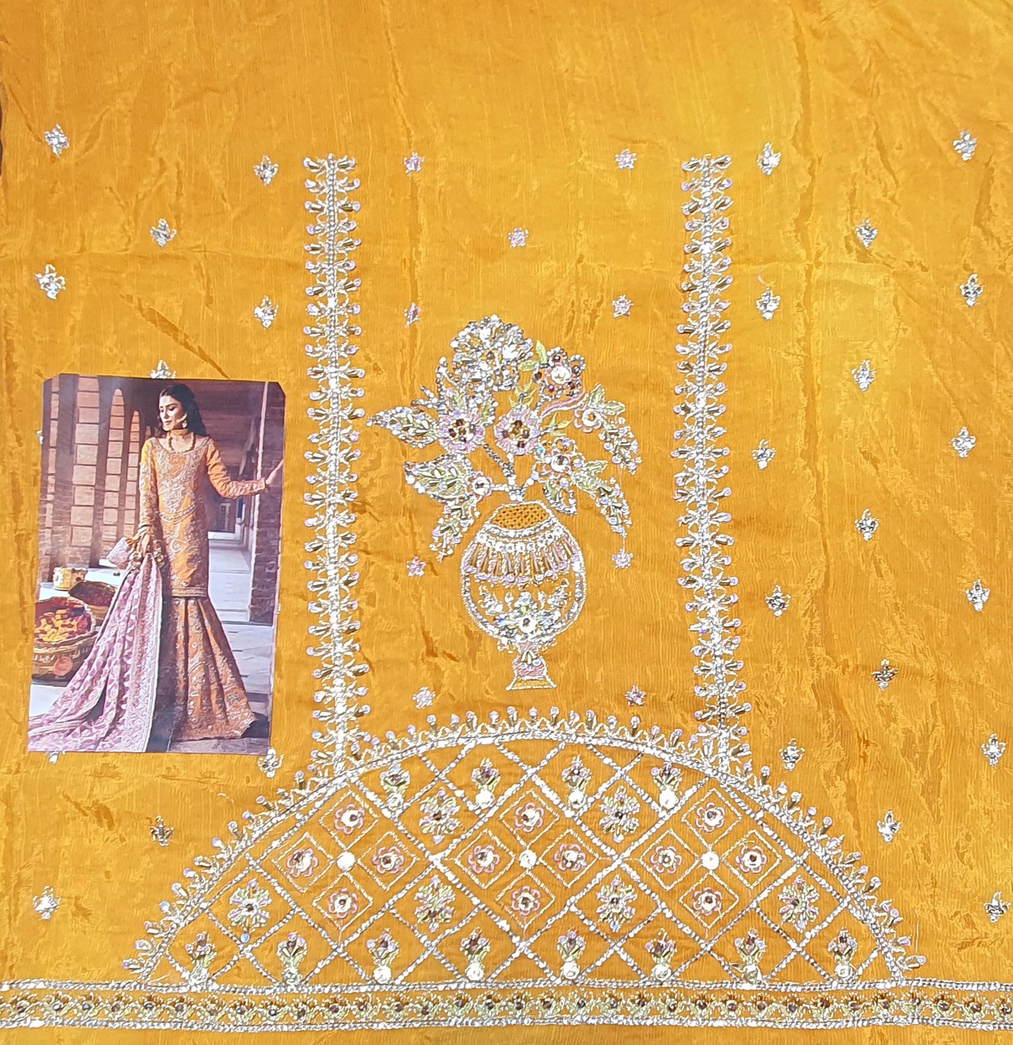 MNR Mohsin Naveed Ranjha Bridal Studio
