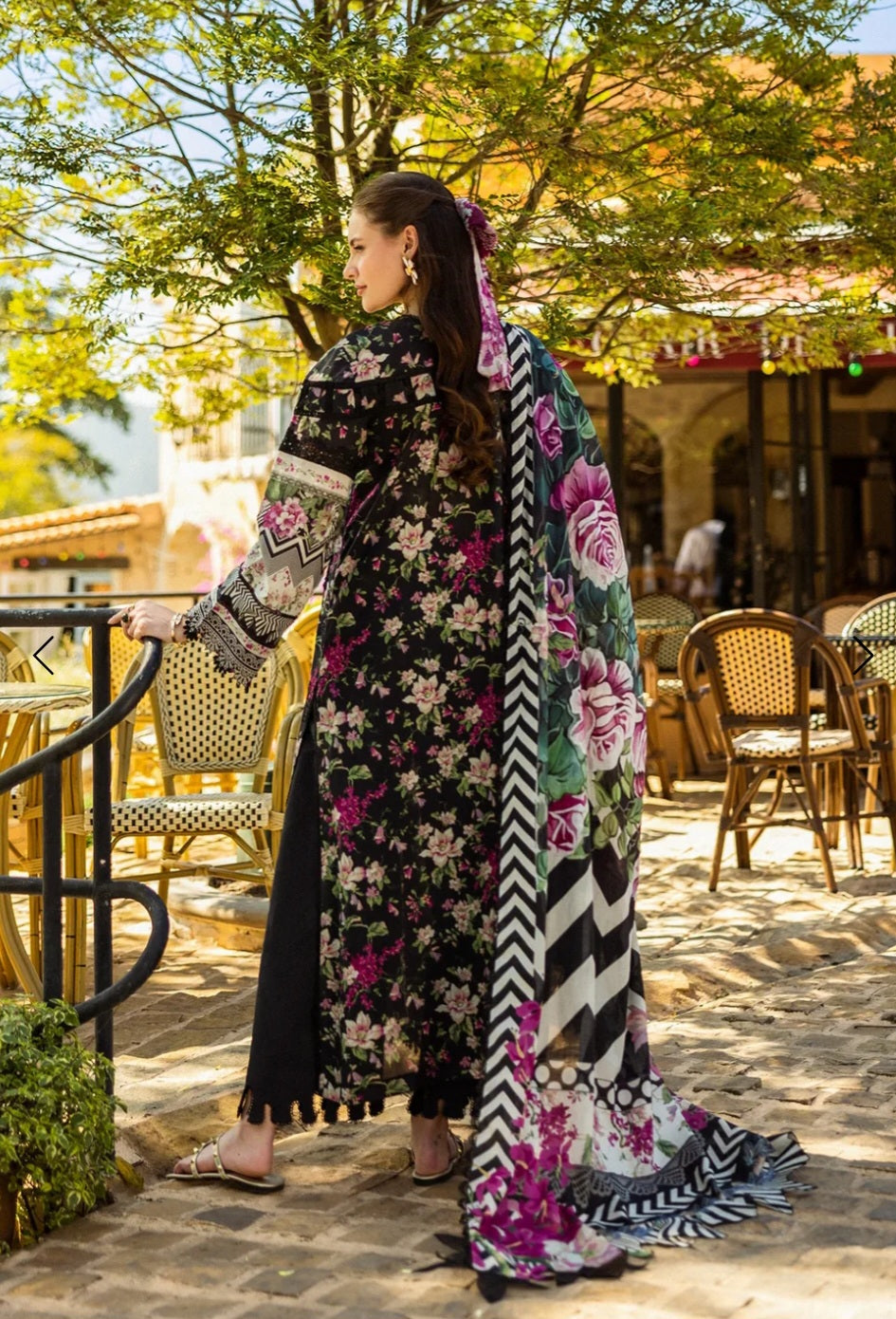 Elaf Print Chikenkari Luxury Lawn 2025