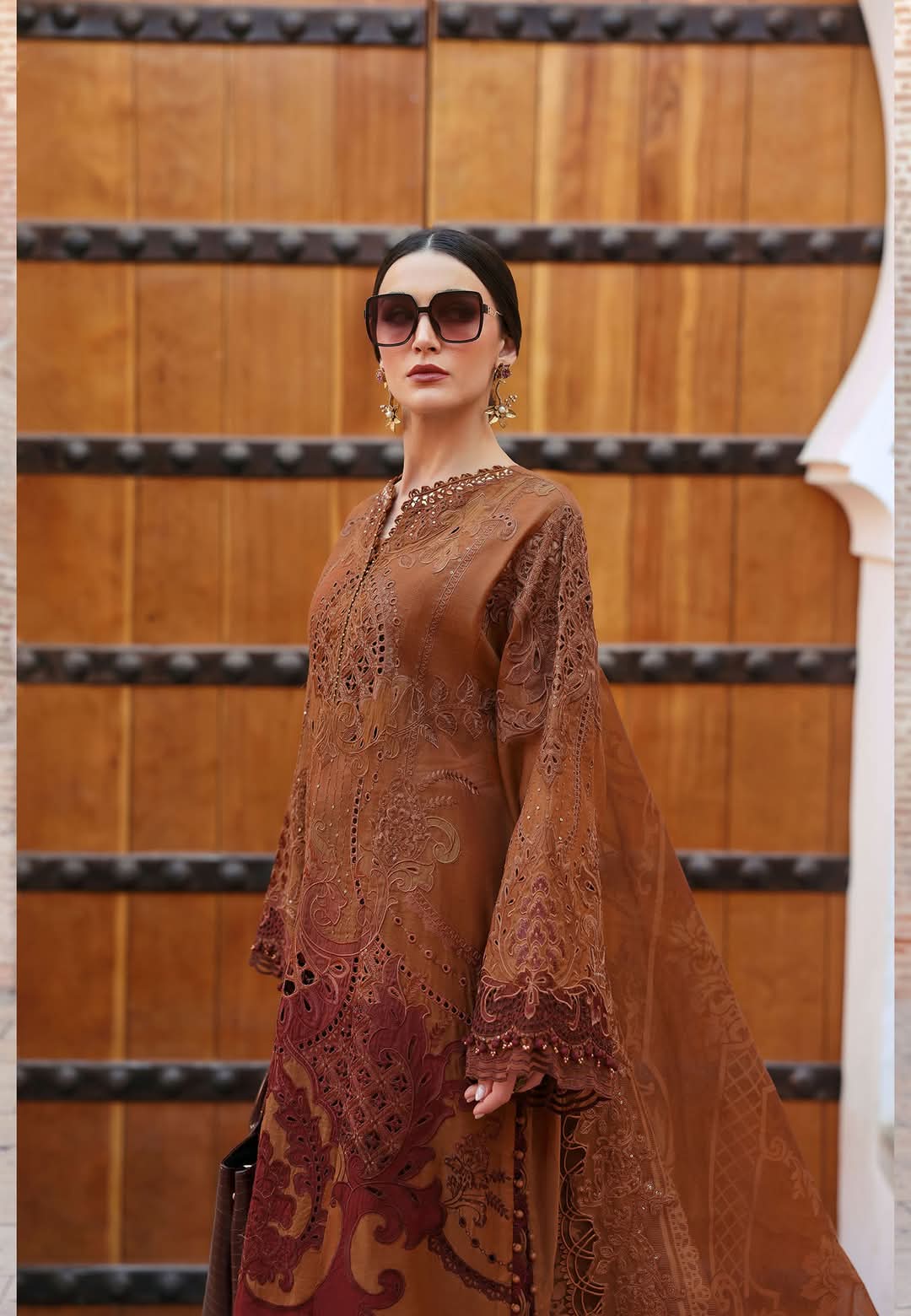 MariaB Luxury Lawn 2025 Hit Code 1B