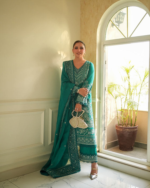 Faiza Saqlain Luxury Lawn 2025 Hit Code