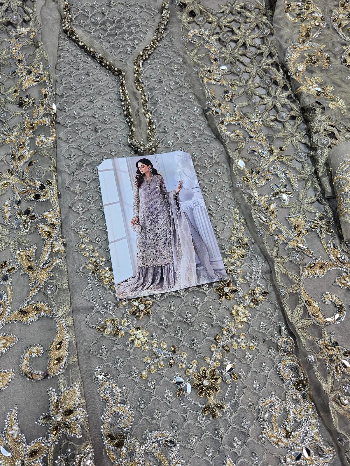 Mariab Luxury Party Wear Collection 2025 Hit Code D6