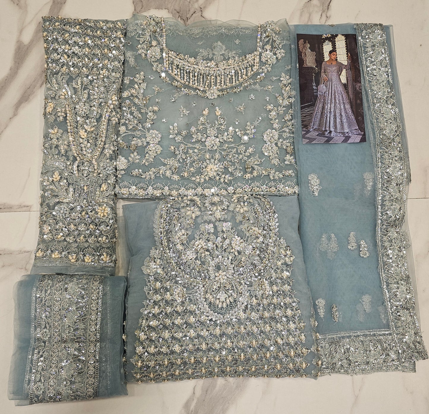 Faiza Saqlain Bridal Couture Beautiful Maxi π
