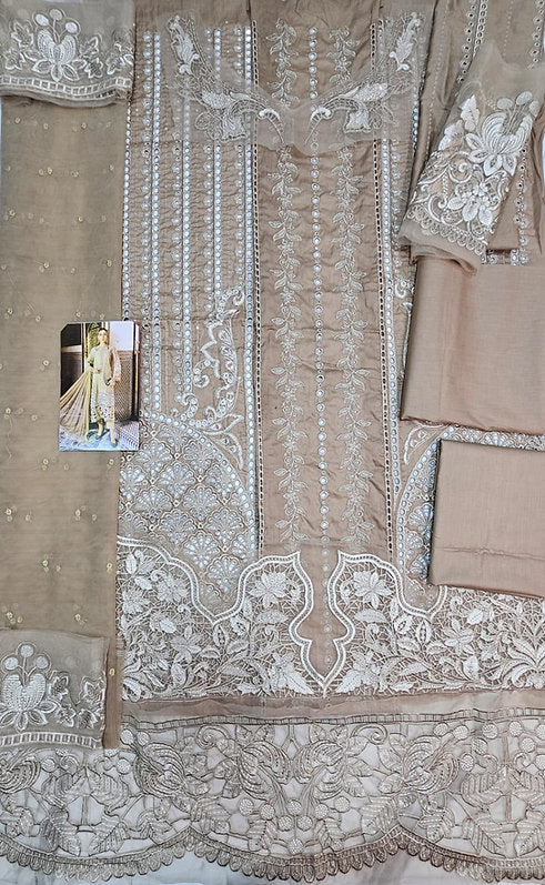 Mariab Luxury Lawn 2025 Hit Code 2-A