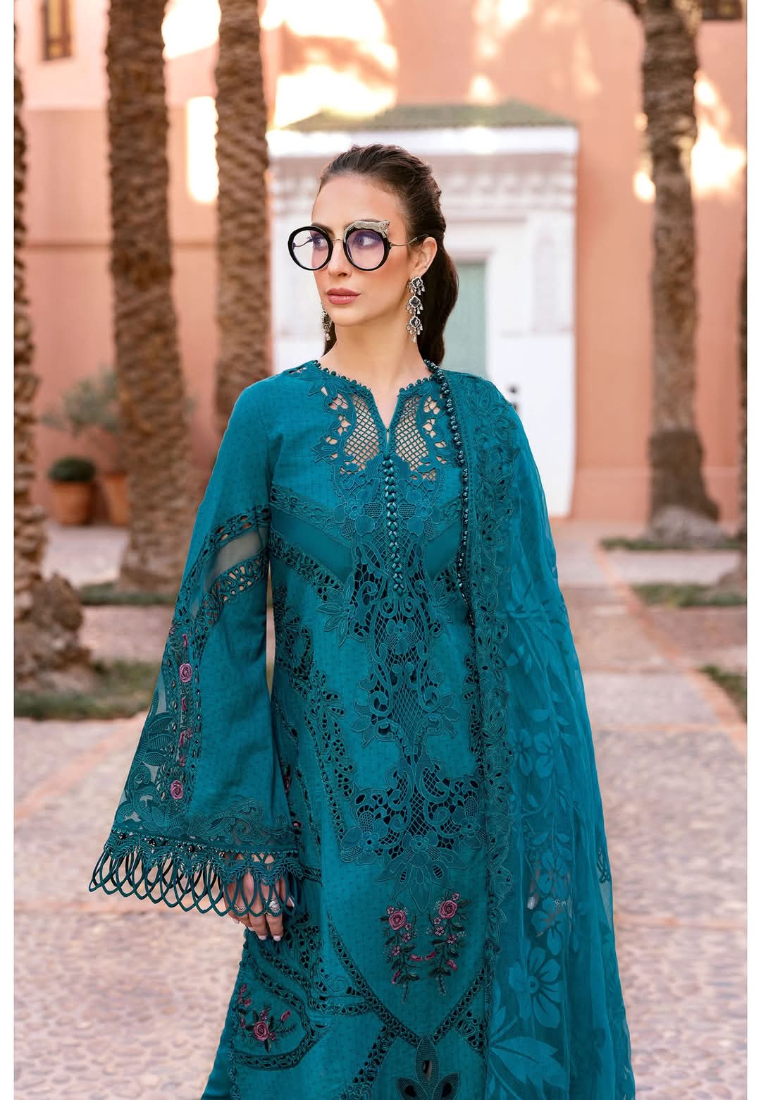 Mariab Luxury Lawn 2025 Hit Code 13B
