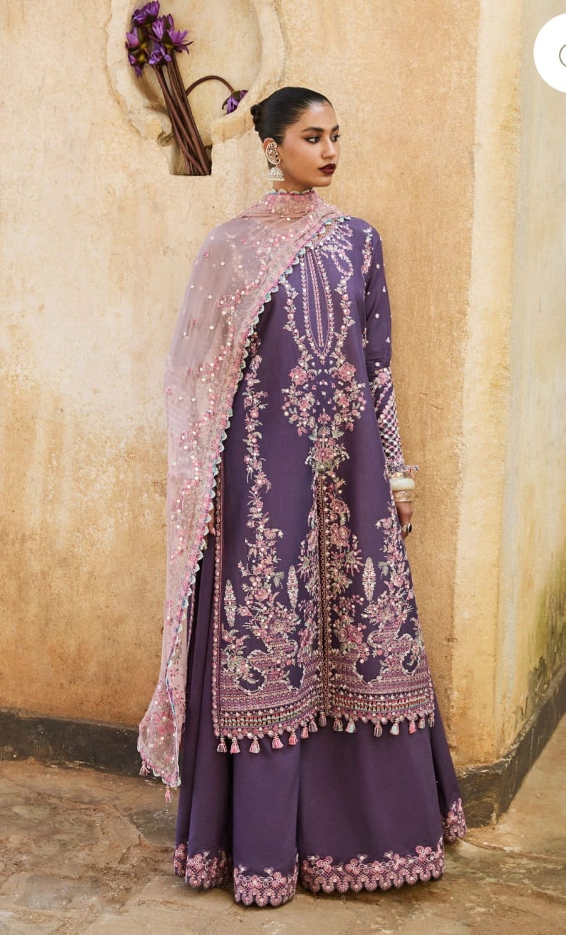 Hussain Rehar Luxury Lawn 2025 Hit Code Iris