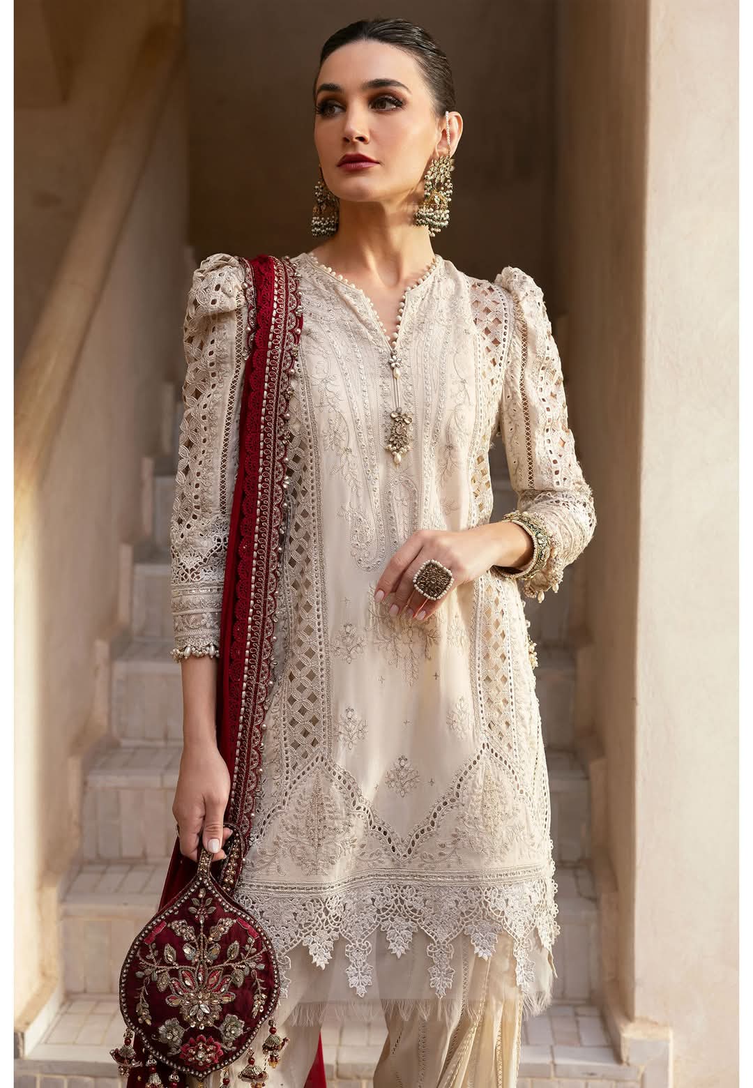 MariaB Luxury Lawn 2025 Hit Code 11-B