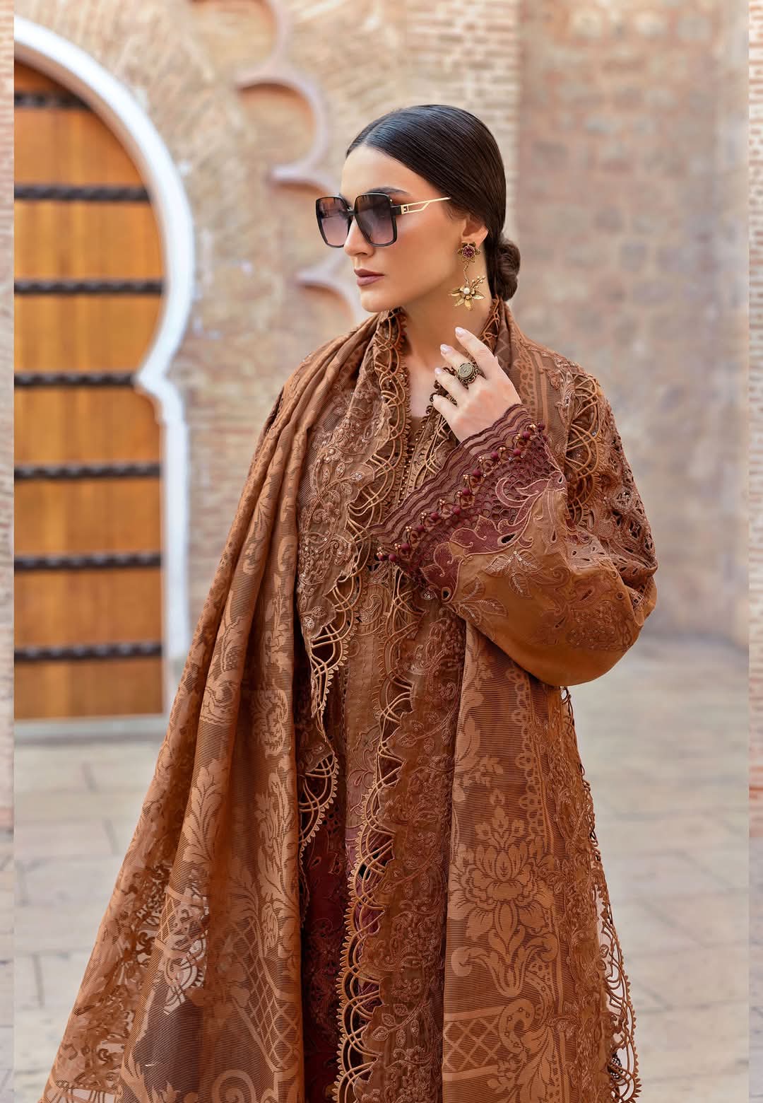 MariaB Luxury Lawn 2025 Hit Code 1B