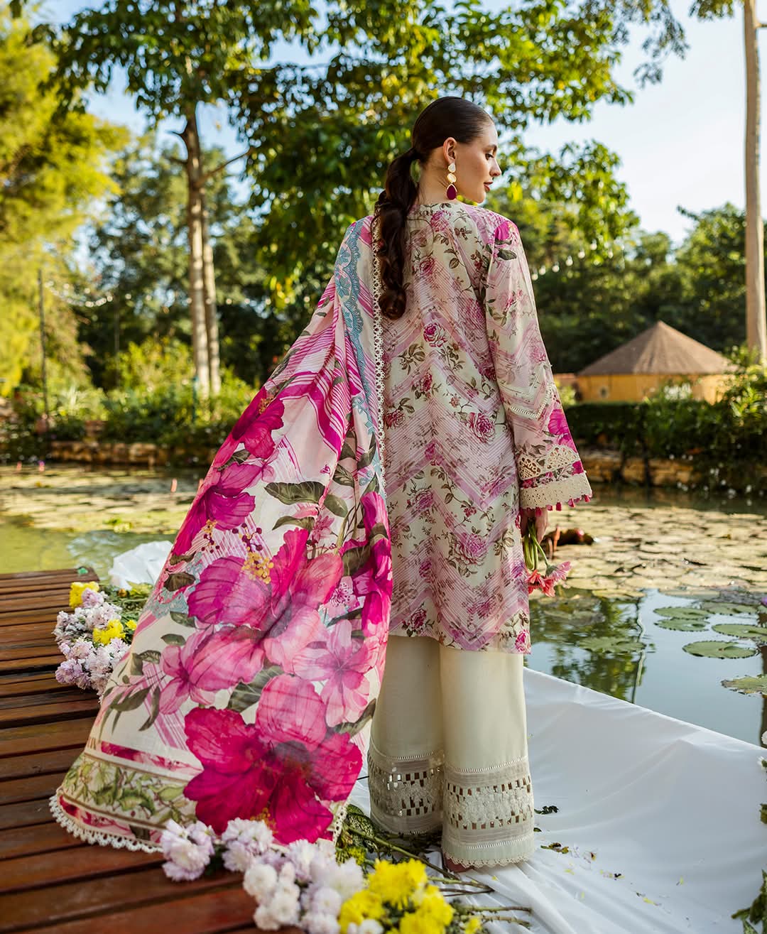 Elaf Print Chikenkari Luxury Lawn 2025