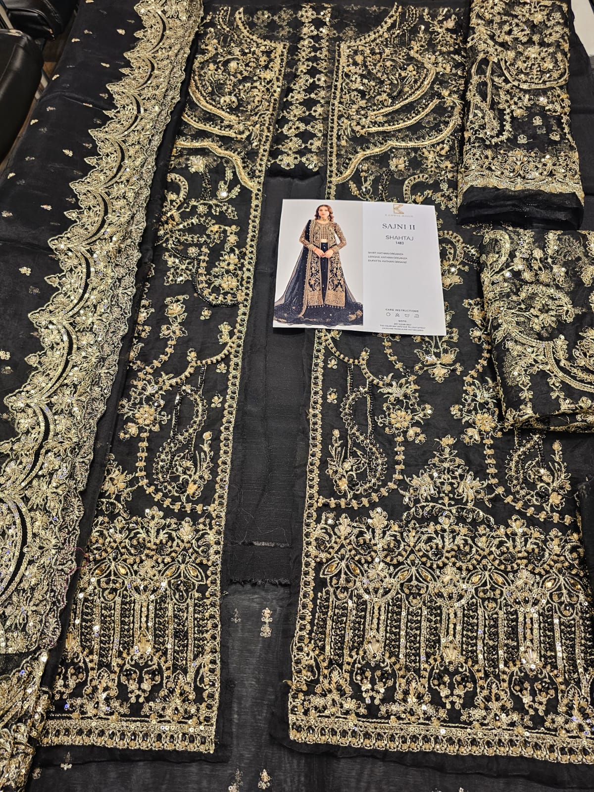 Kanwal Malik  Bridal Luxury Eid ul azha Hit Code Shahtaj