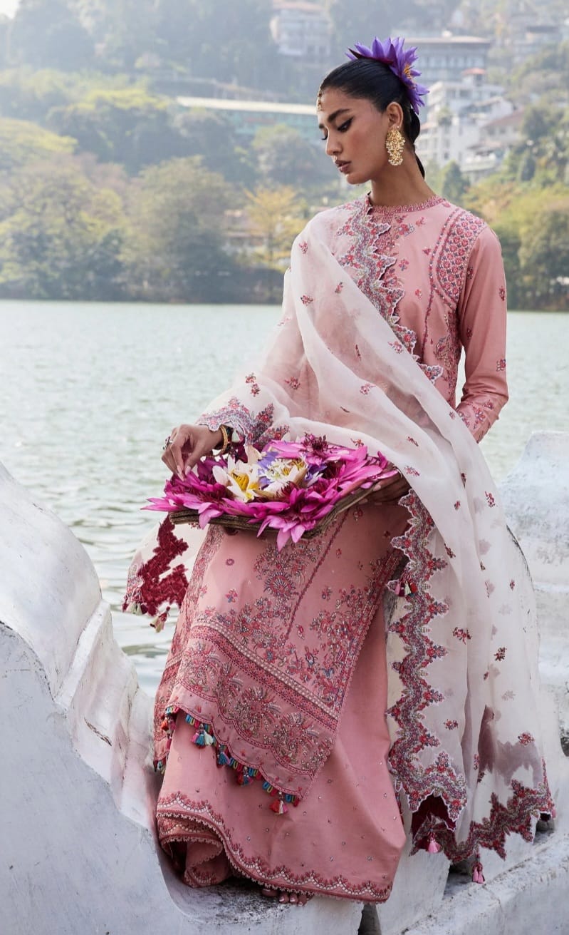 Hussain Rehar Luxury Lawn 2025 Hit Code