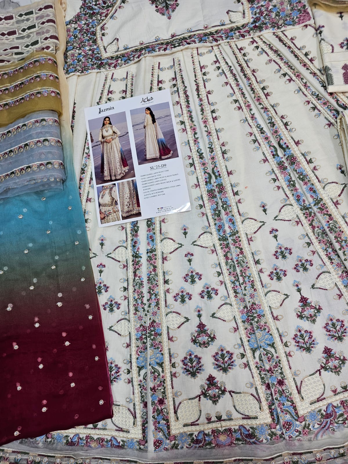Jazmine Luxury Lawn 2025 Hit Code D9 Luxury Frawk