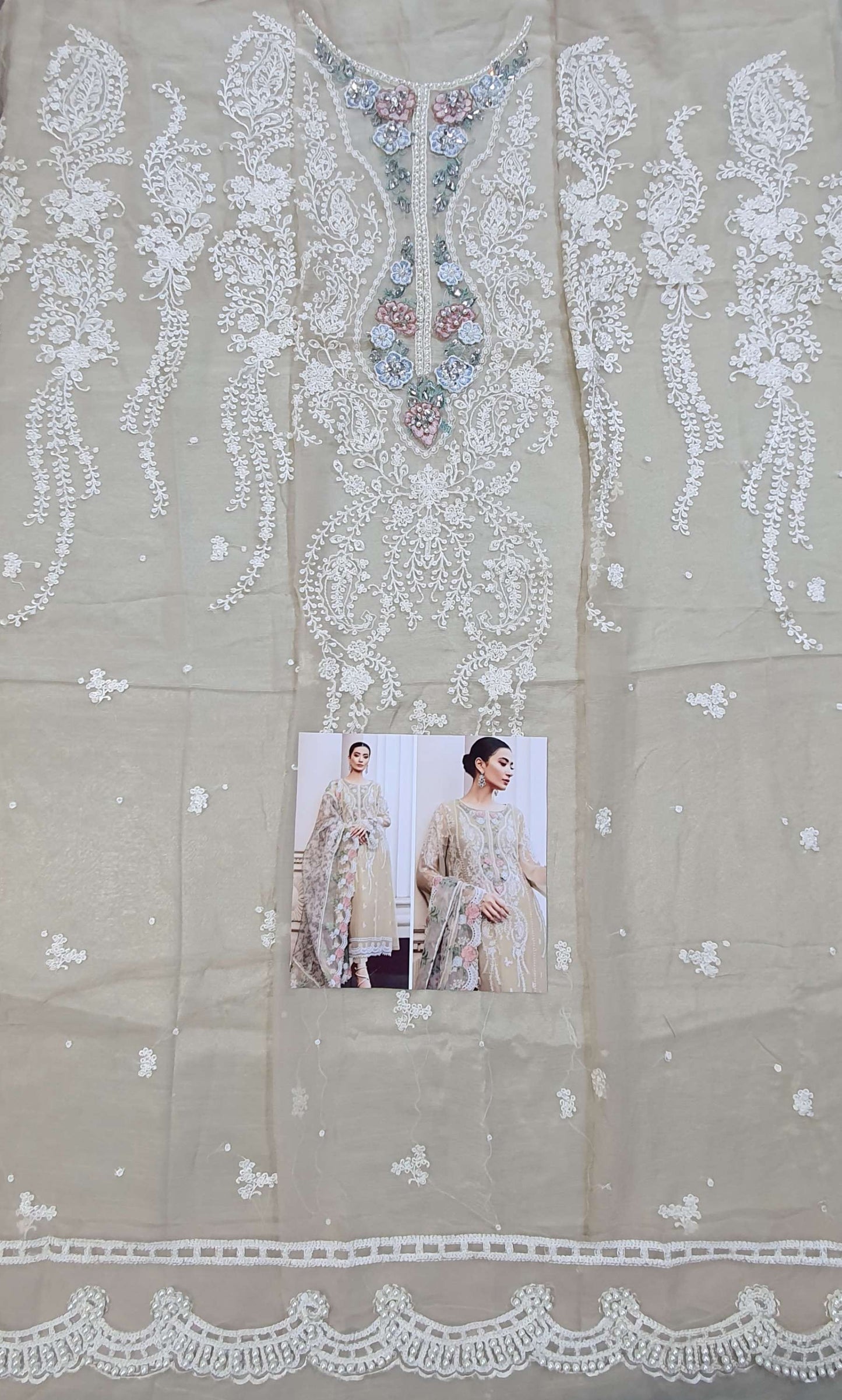 Mariab Luxury Silk Chiffon Collection 2023 Bd-01 Hit Code