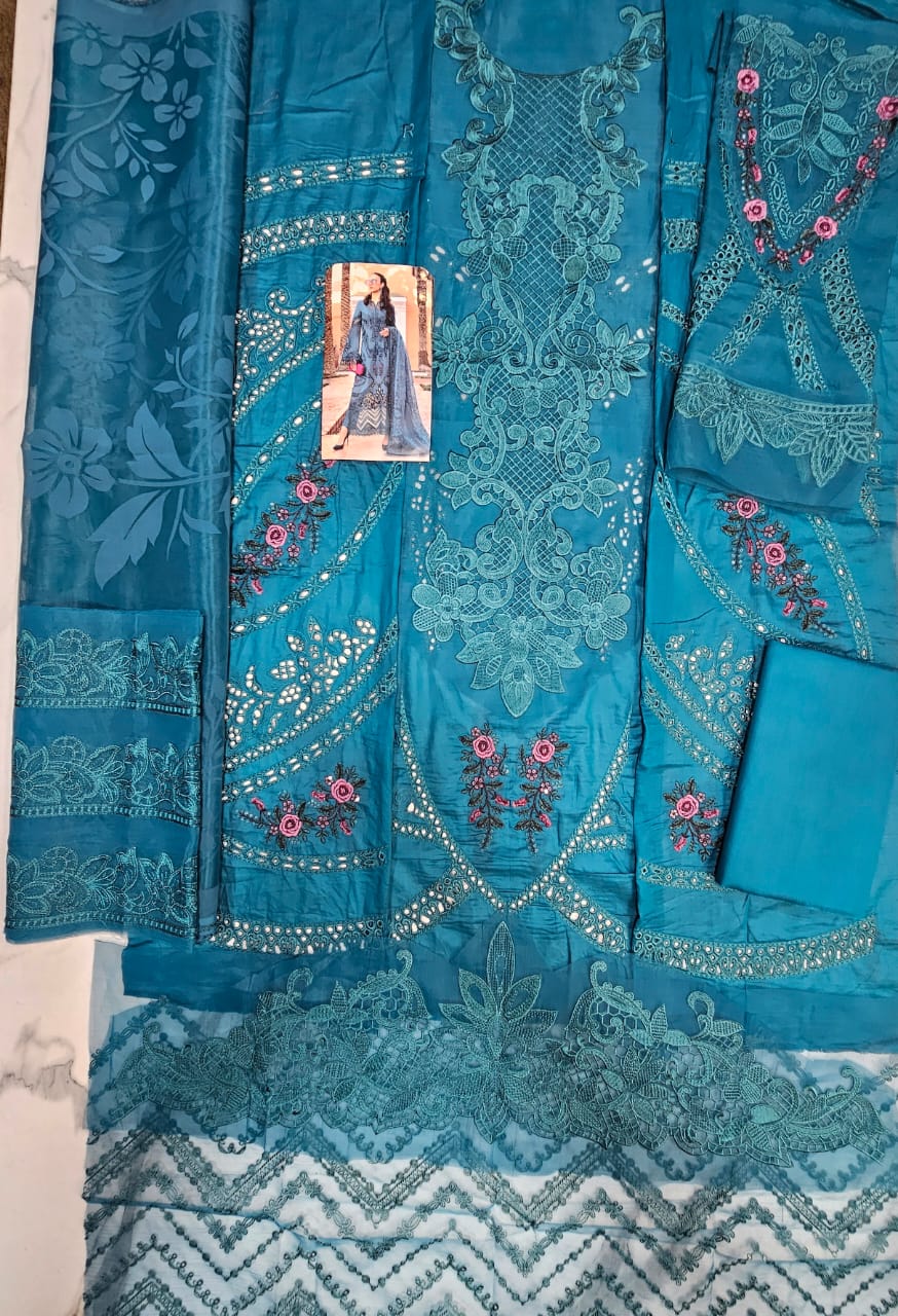 Mariab Luxury Lawn 2025 Hit Code 13B