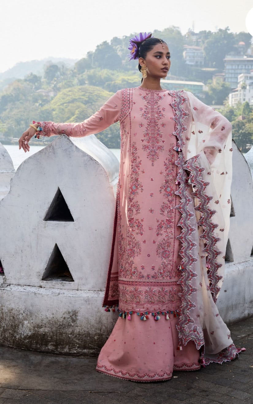 Hussain Rehar Luxury Lawn 2025 Hit Code