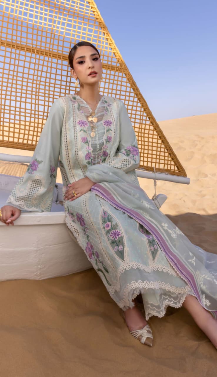 Crimson Luxury lawn 2025 Hit Code 2A