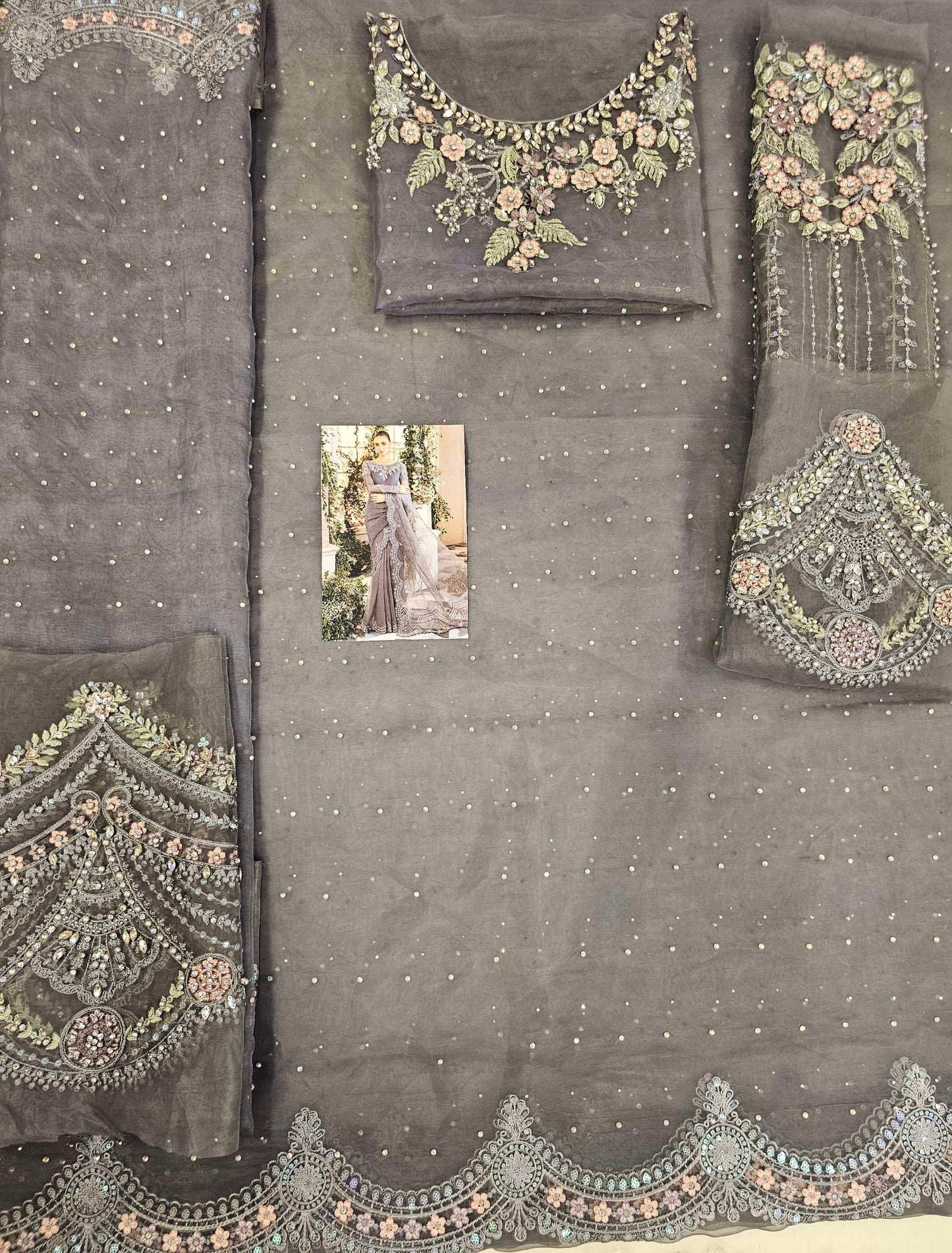 Mariab Luxury Wedding Edition Hit Code Saree D-2