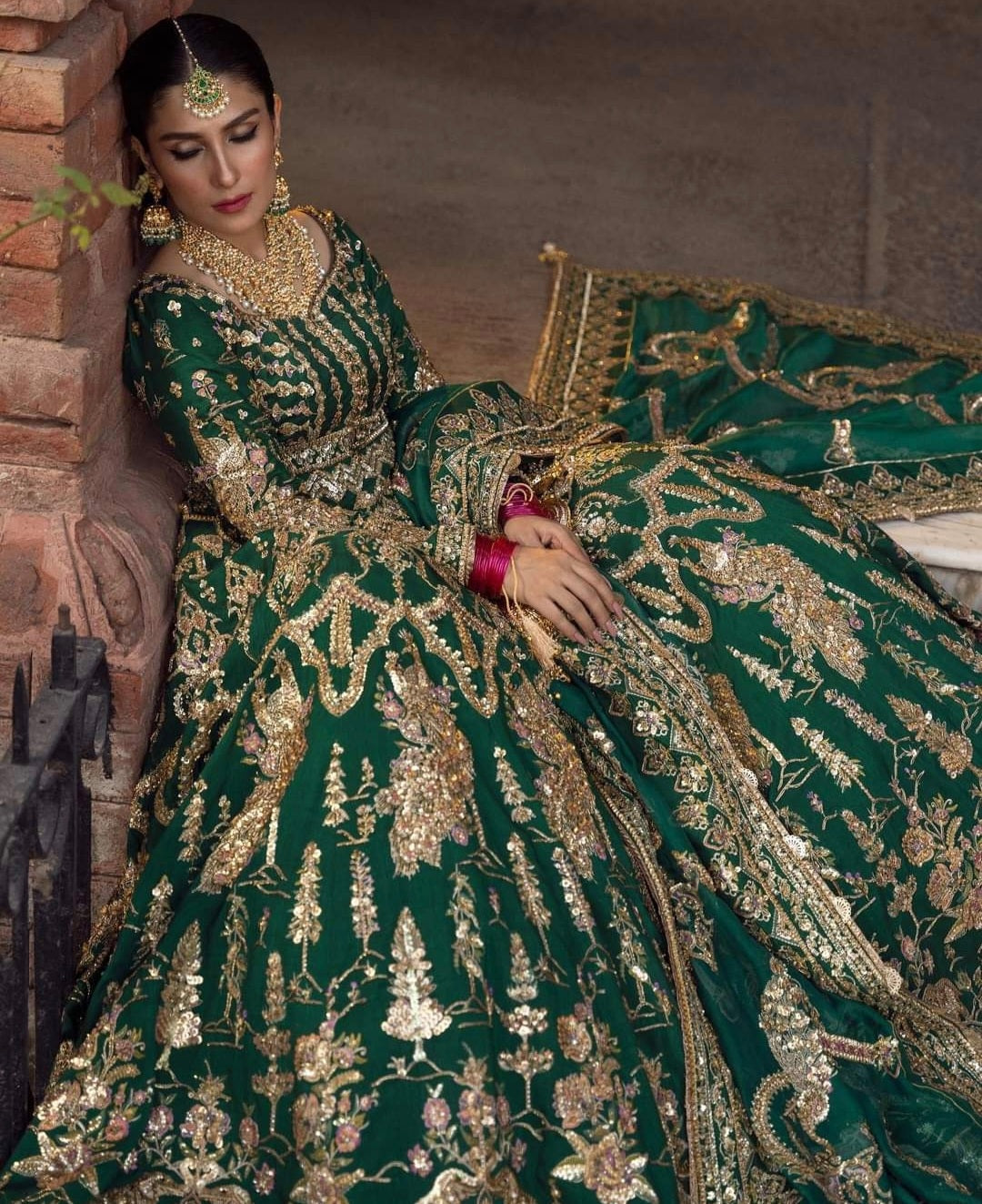 MNR Mohsin Naveed Ranjha Bridal Studio 2024 Hit Code Lehnga