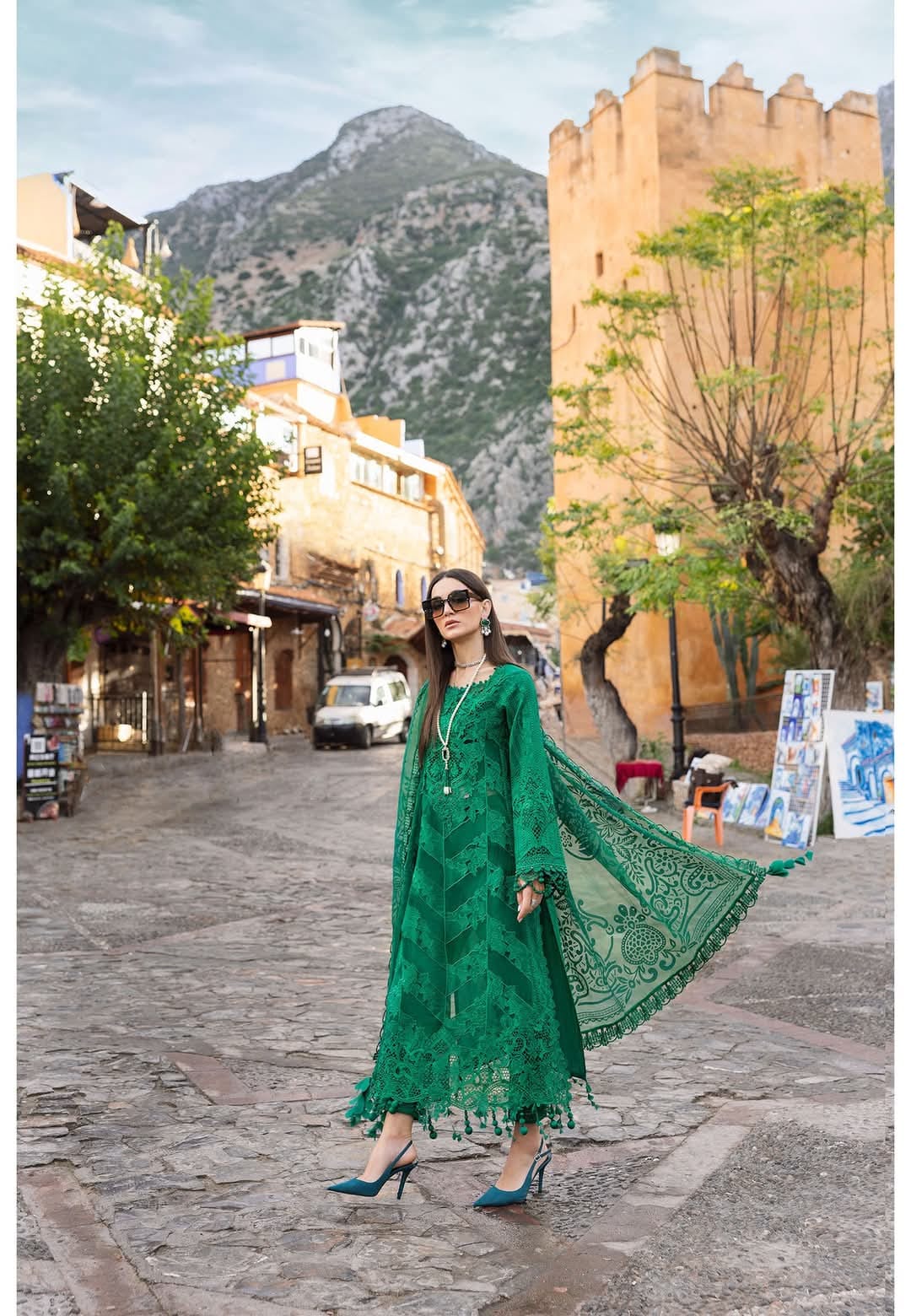 Mariab Luxury lawn 2025 Hit Code 8B
