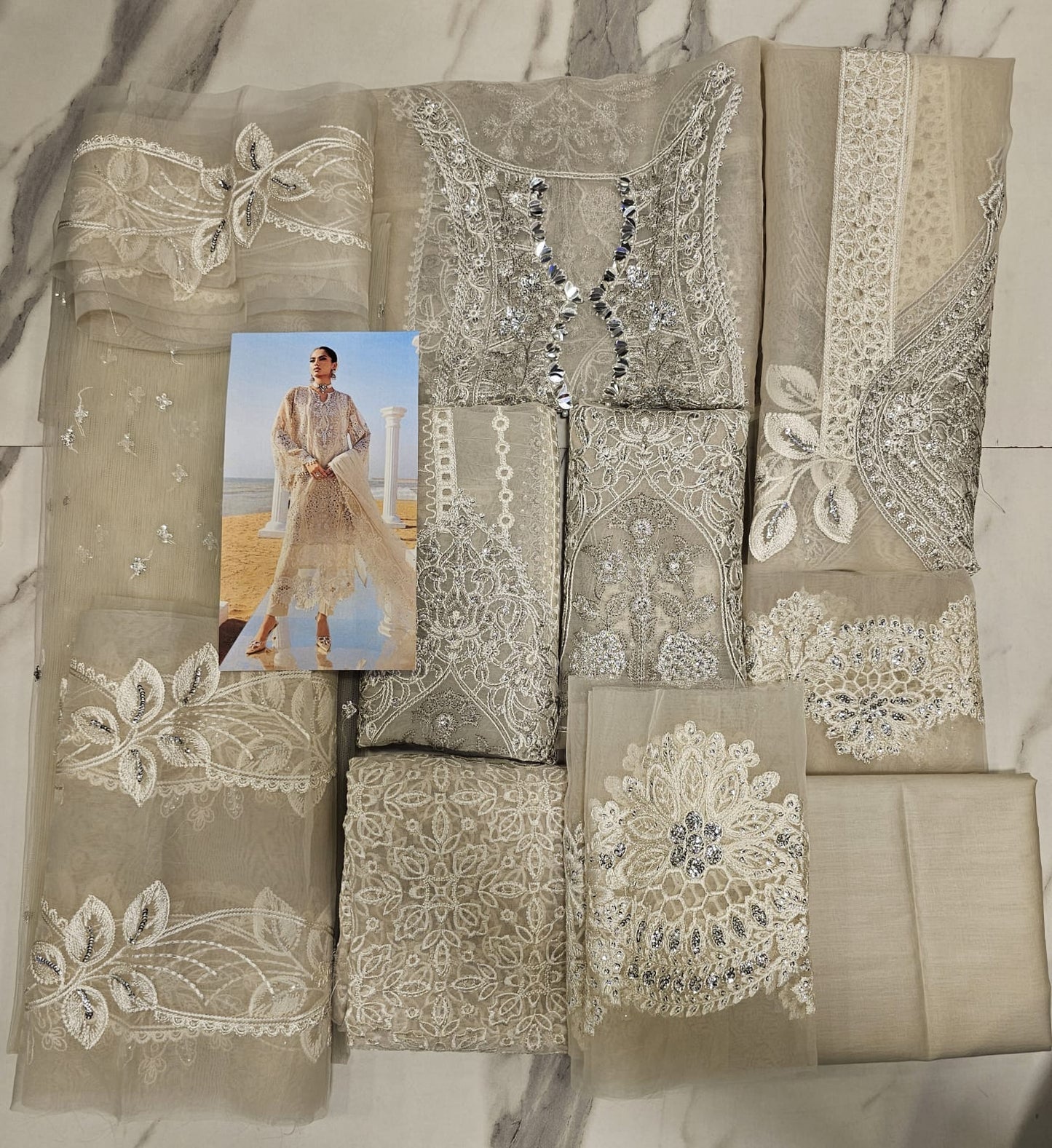 Mariab Luxury Eid ul azha Hit Code D9