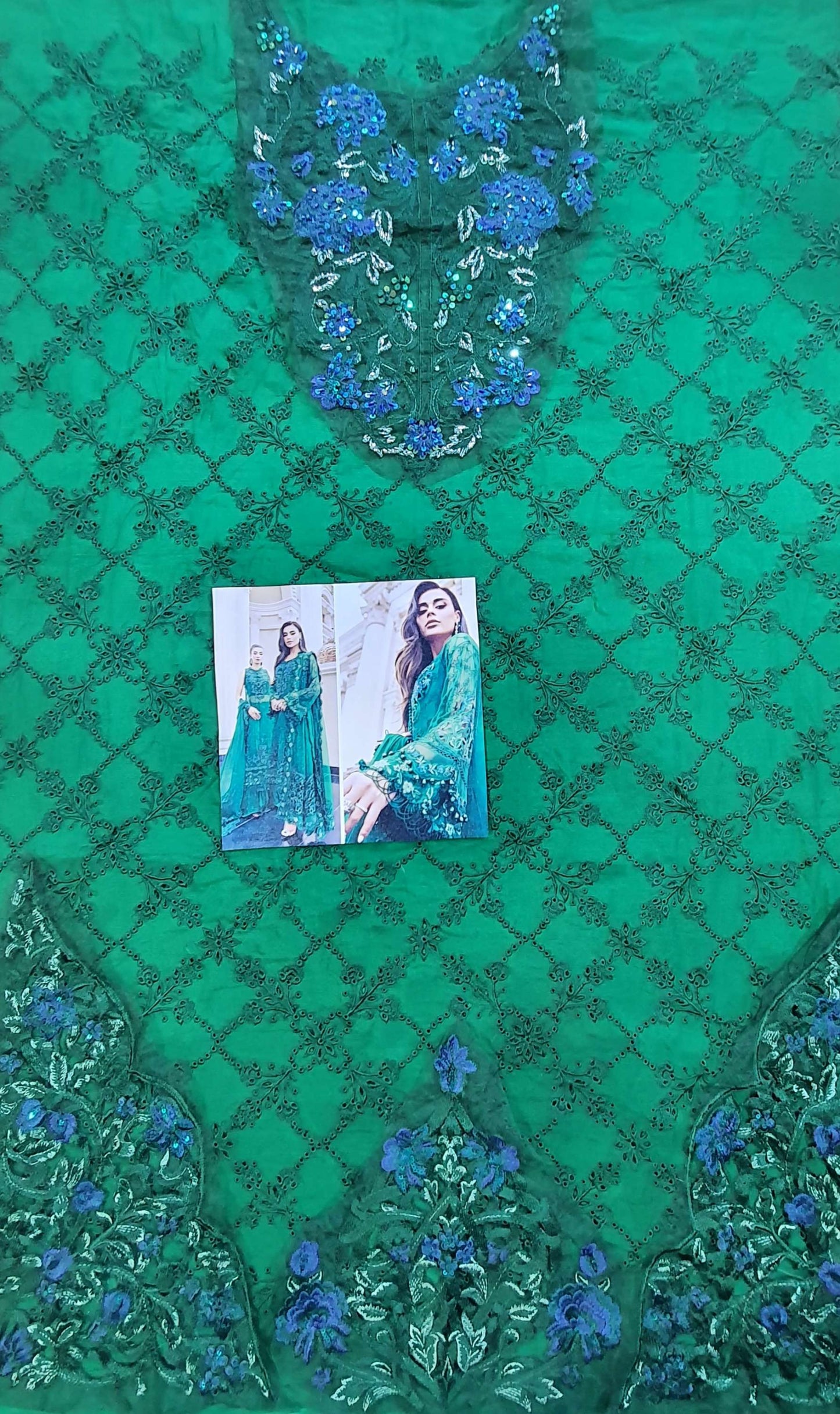 Mariab Silk Chiffon Collection 2023 Hot Demanding Code Hit Code