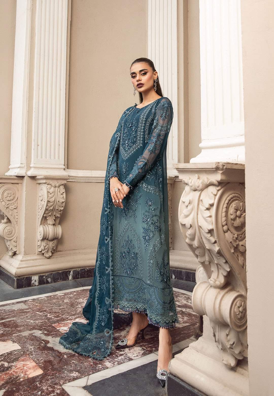 Mariab Luxury Silk Chiffon Collection 2023 Hit Code D2