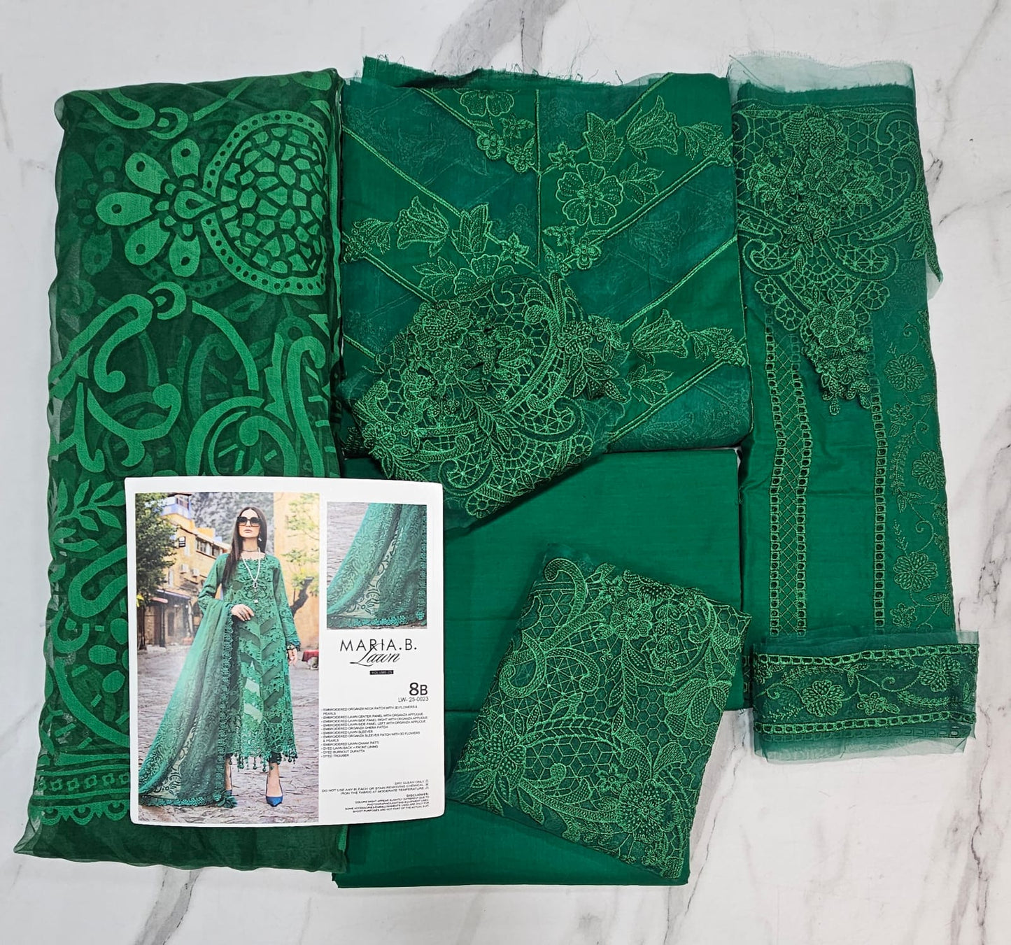 Mariab Luxury lawn 2025 Hit Code 8B