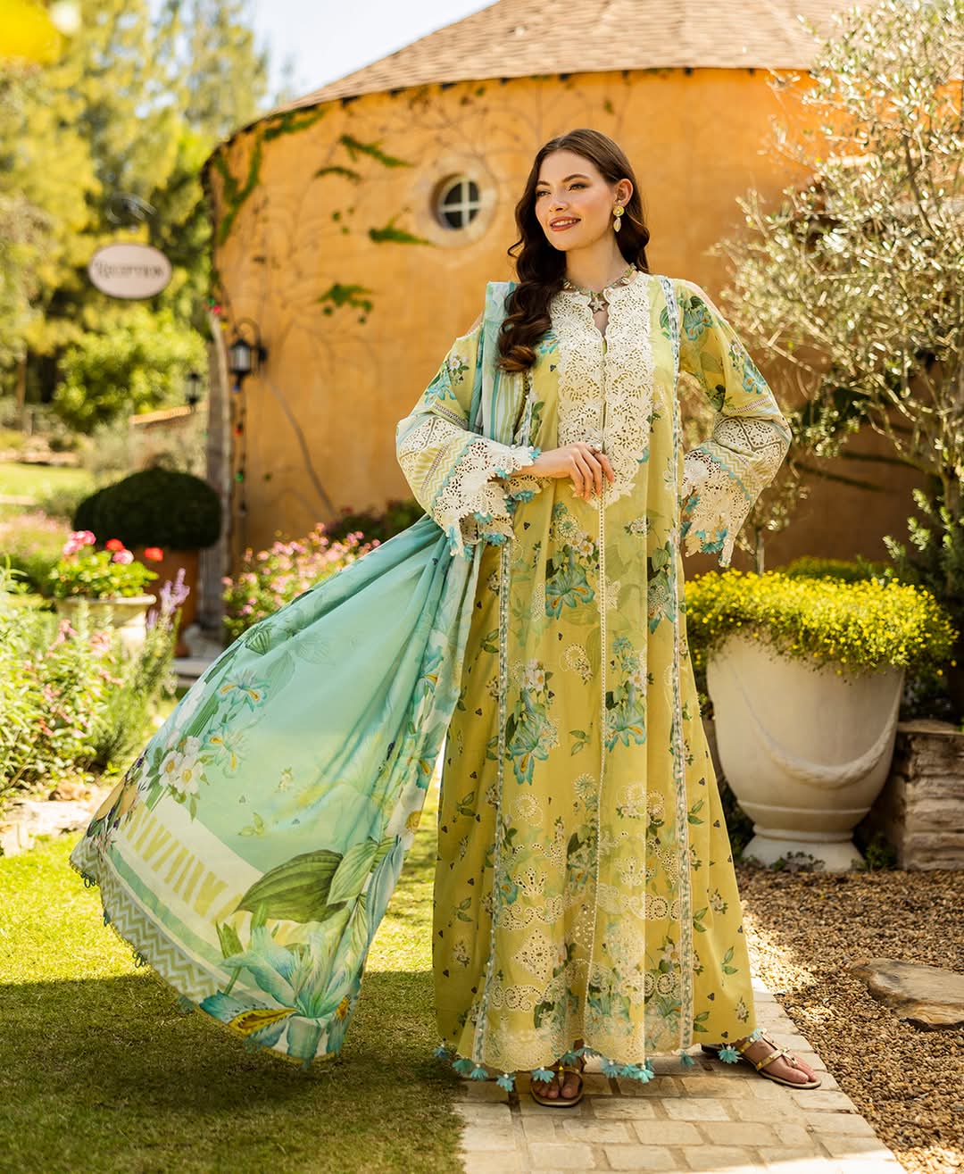 Elaf Print Chikenkari Luxury Lawn 2025