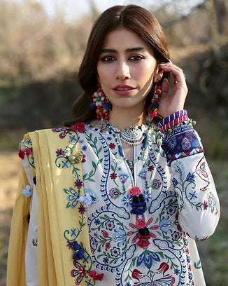 Zaha Luxury Lawn 2025