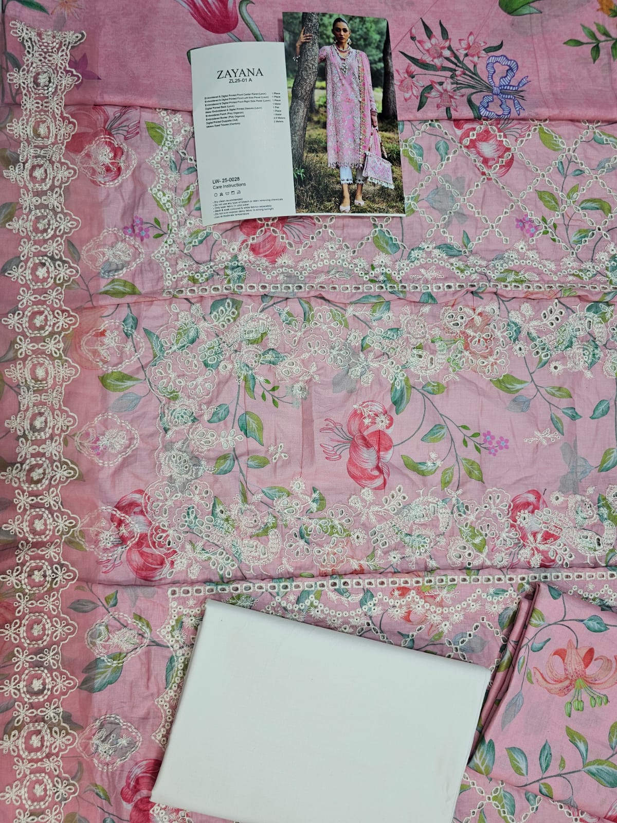 Zaha Luxury Lawn 2025 Hit Code 01-A Pink Lawn Dupata Article
