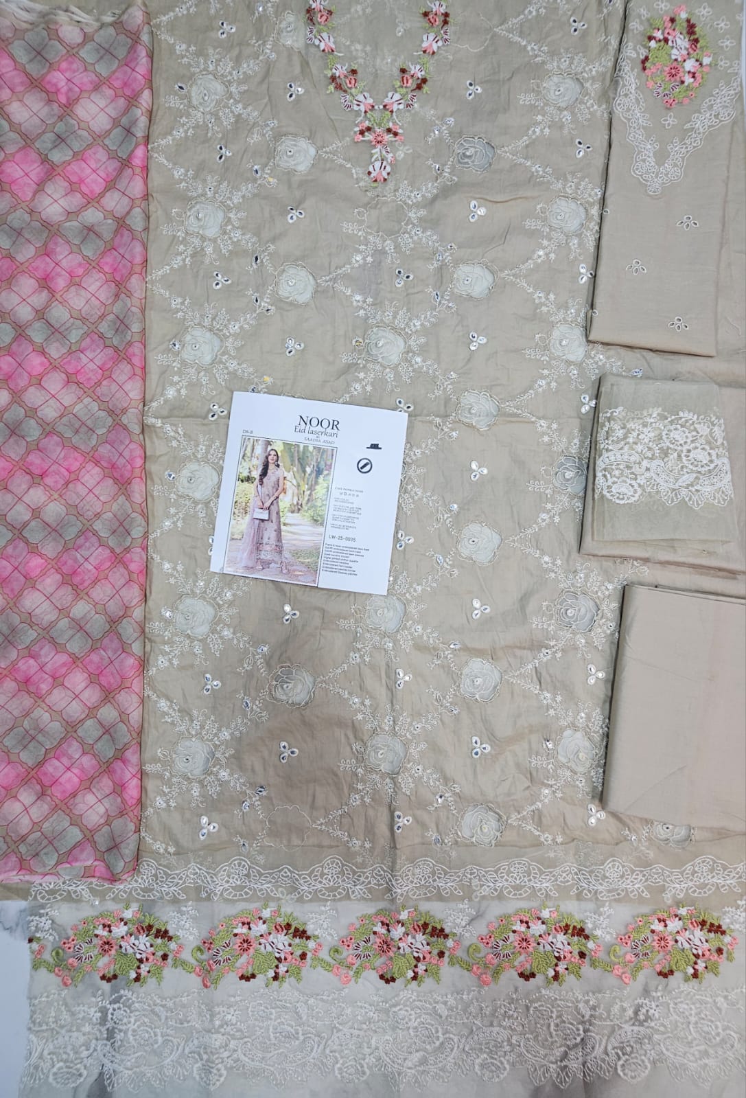 Noor by Sadia Luxury Lawn 2025 Hit Code D8