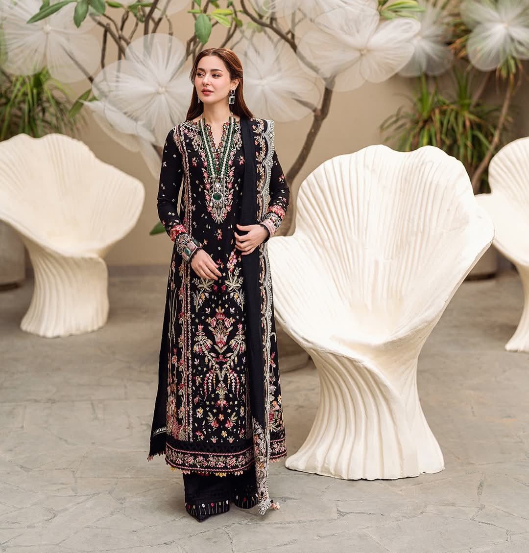 Qalamqar Luxury lawn 2025 Hit Code Hannah
