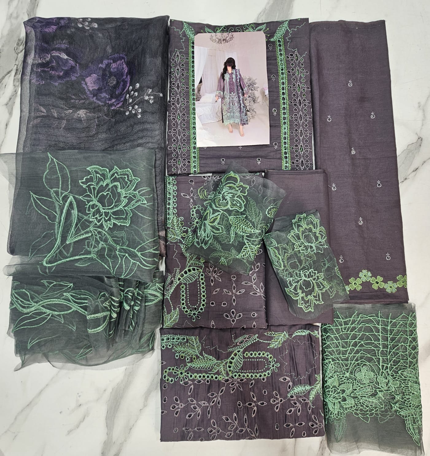 Sobia nazir Luxury Lawn 2025 Hit Code 3B Ele Grey