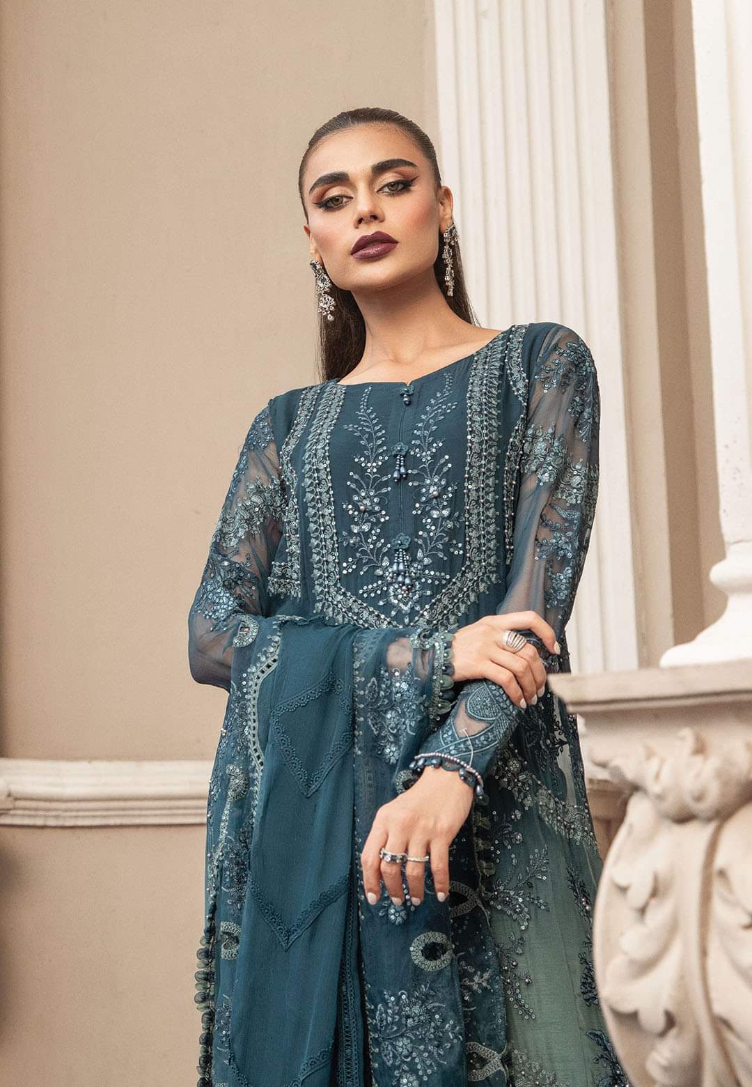 Mariab Luxury Silk Chiffon Collection 2023 Hit Code D2