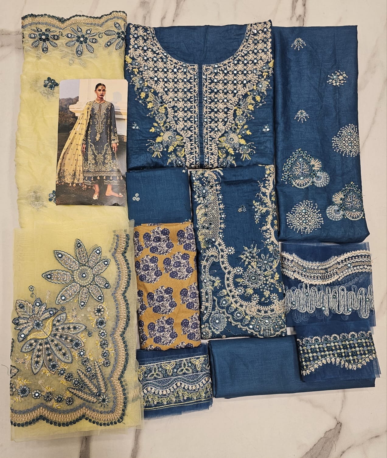 Hussain Rehar Luxury Lawn 2025 Hit Code Eupic