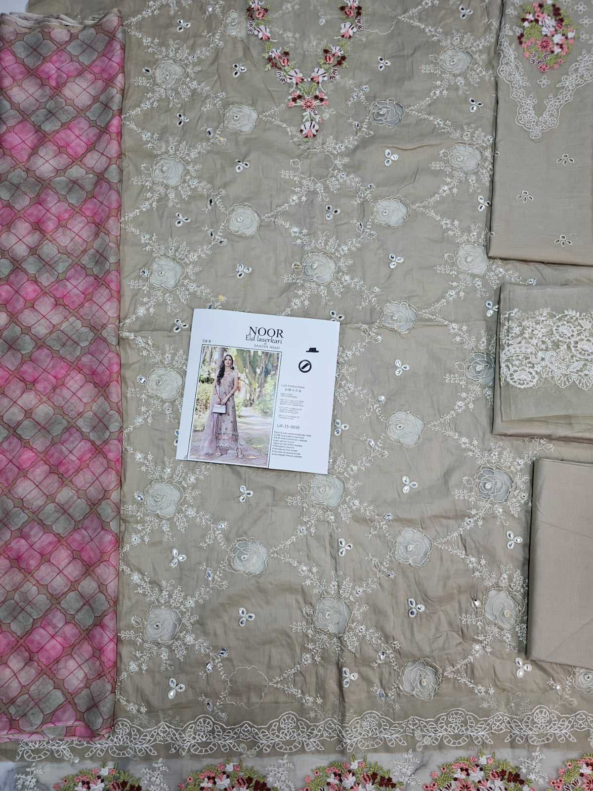 Noor by Sadia Luxury Lawn 2025 Hit Code D8