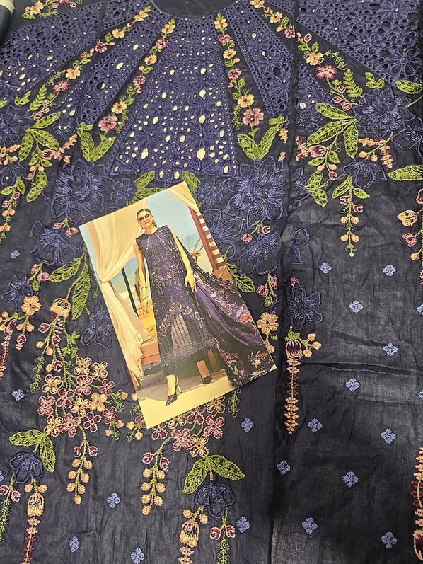 Mariab Eid ul azha Luxury Lawn Collection 2025 Hit Code D10