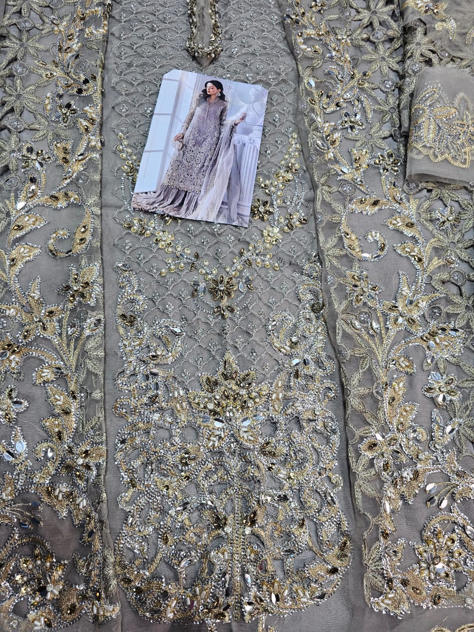 Mariab Luxury Party Wear Collection 2025 Hit Code D6