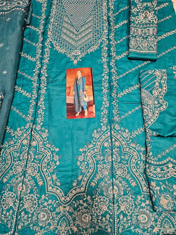 Faiza Saqlain Luxury Lawn 2025 Hit Code