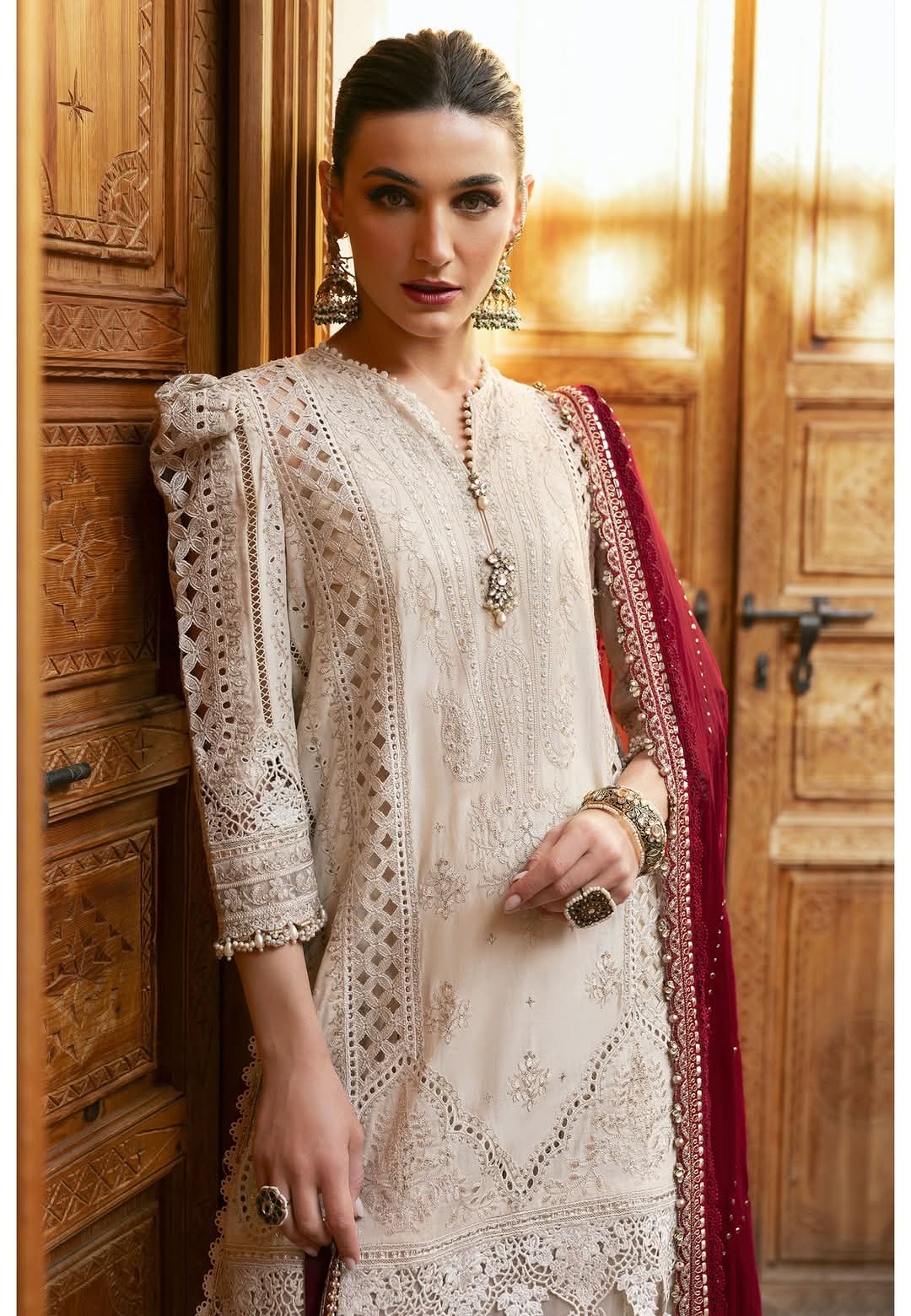 MariaB Luxury Lawn 2025 Hit Code 11-B