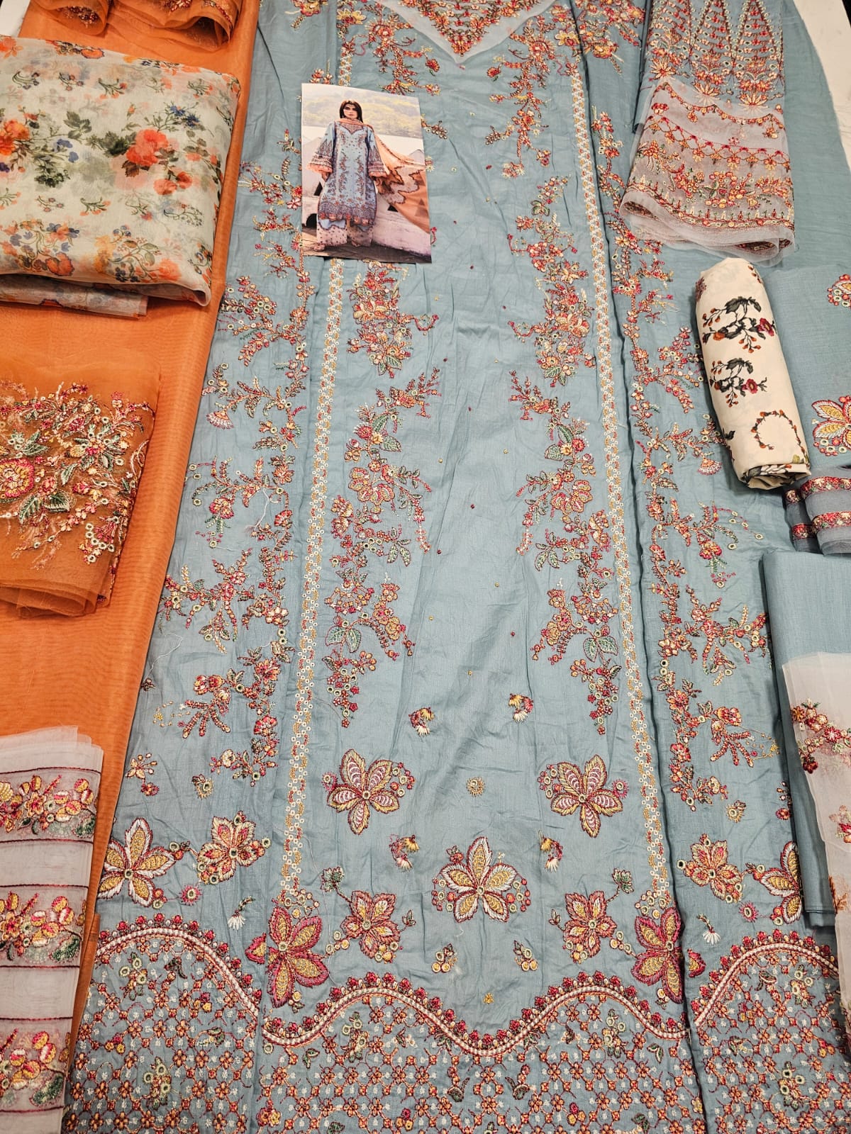 Hussain Rehar Luxury Lawn 2025 Hit Code Malibu sky Grey