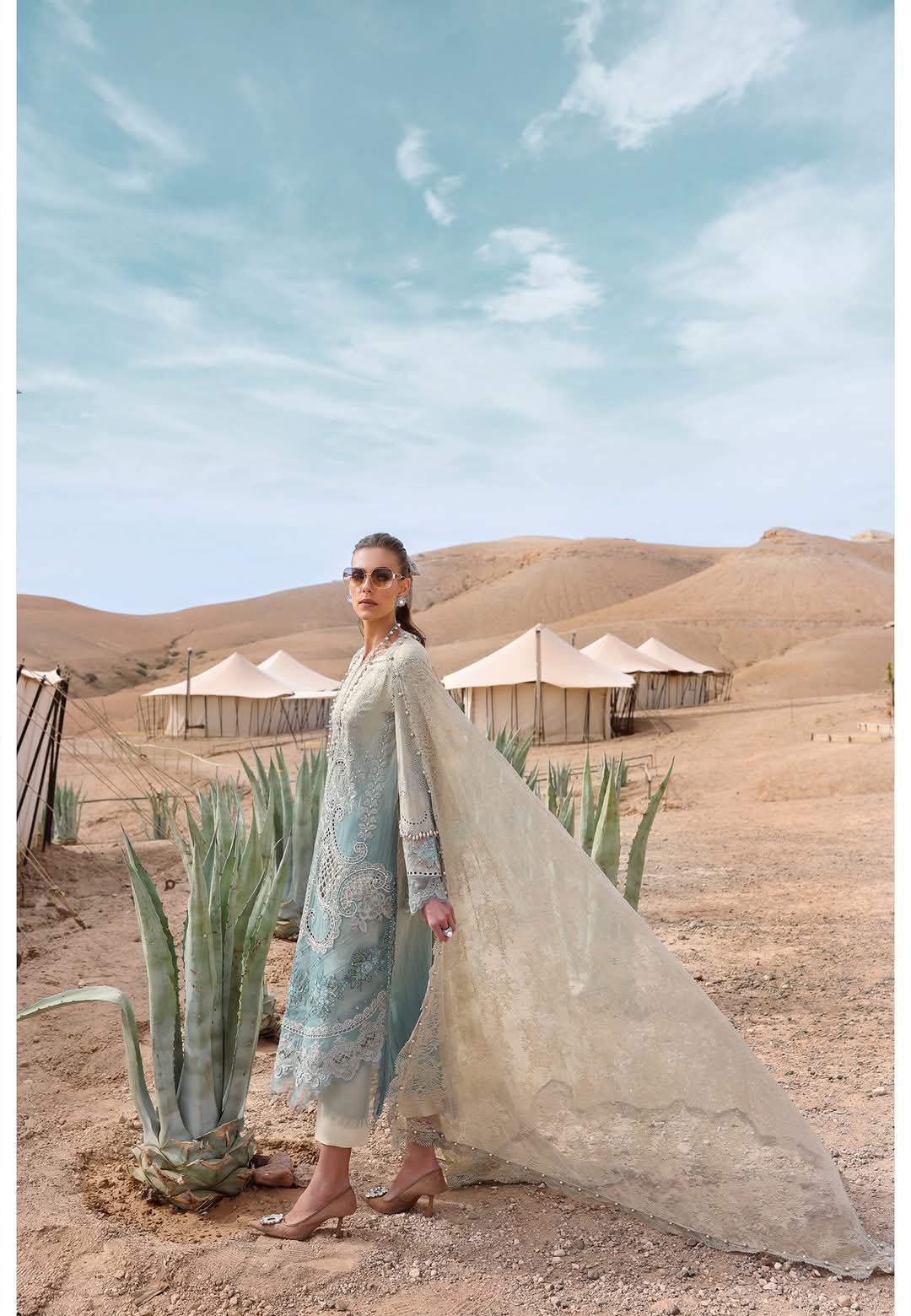 MariaB Luxury Lawn 2025 Hit Code 15-B